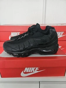 Nike Air Max 95 Triple Black Uk Size 9