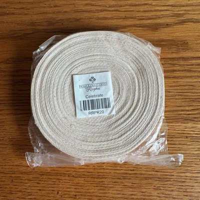 Hogar Colecciones por Raghu Celebrar Cinta Borde Rojo Palabras Rollo Artesanía Fiesta Decoración Foto 1 de 4