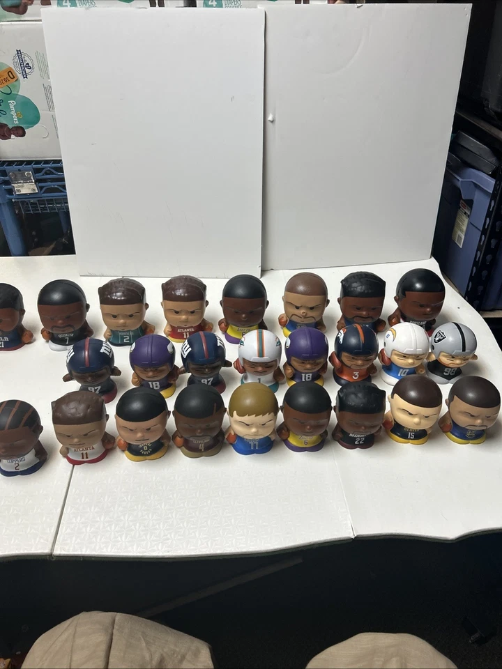 Figuras individuales NBA Jumbo Squeezmates - Lote de 25 coleccionables Foto 1 de 4