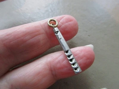 ANTIQUE VINTAGE OLD STERLING SILVER FLUTE MUSICAL INSTRUMENT FOB CHARM PENDANT - Image 1 of 4
