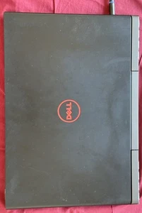 Dell Inspiron 15 7000 Gaming 15.6” i5 7 2.5GHz 8GB RAM 1TB - Charger included - Picture 1 of 5