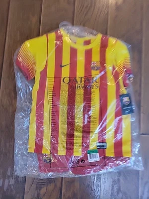 Nike FC Barcelona 2013/2014 Kit Completo (Camiseta/Pantalones Cortos/Calcetines) - Talla Juvenil XL - NUEVO CON ETIQUETAS Foto 1 de 4