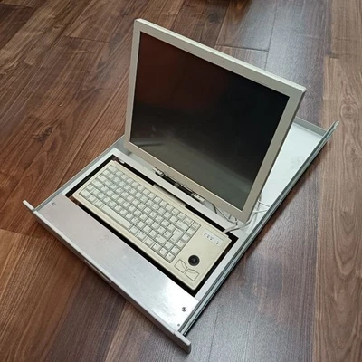 Monitor rack server 19" touch con tastiera con trackball - Immagine 1 di 4