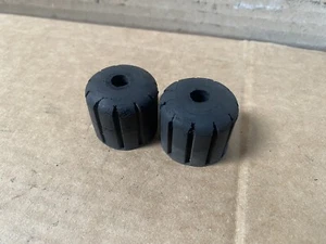 82 Honda CB650SC Nighthawk Gas Fuel Tank Front Mount Bushing Set OEM CB650 -56 - Picture 1 of 3