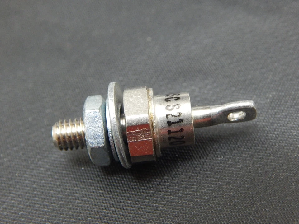 DIODO DE MONTAJE DE PERNO MSC S21120 - VENDEDOR DE EE. UU. ENVÍO RÁPIDO Foto 1 de 1