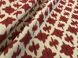 TELA DE IMPRESIÓN ÉTNICA DE PATO DE ALGODÓN ""IKAT"" BLOQUEADA A MANO - Imagen 1 de 4