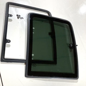 1988-1998 Chevrolet C1500 (GMC) LH quarter glass vent window (driver-side) OEM - Picture 1 of 16