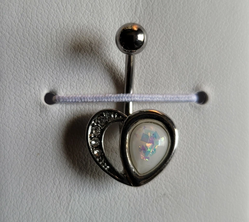 Corazón pavimentado de cristal con brillo de ópalo medio 316L anillo ombligo ombligo de acero sobretensión Foto 1 de 1