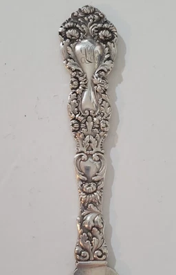 Antiguo cuchillo juvenil Gorham Imperial Crisantemo Plata de Ley con Monograma. Foto 1 de 4