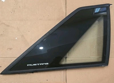 1987-1993 OE Ford Mustang Hatchback janela traseira direita quarto 1/4 vidro 87-93 destro - Imagem 1 de 2