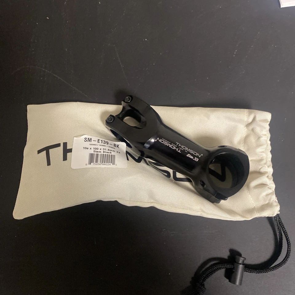 NUEVO Vástago de bicicleta Thomson X4, 1/1,8” 10°, 100 mm, negro Foto 1 de 1