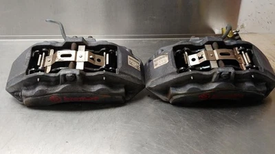 Ford Mustang GT 2015-2023 OEM Brembo 6 pistones pinzas delanteras 34 k Foto 1 de 4