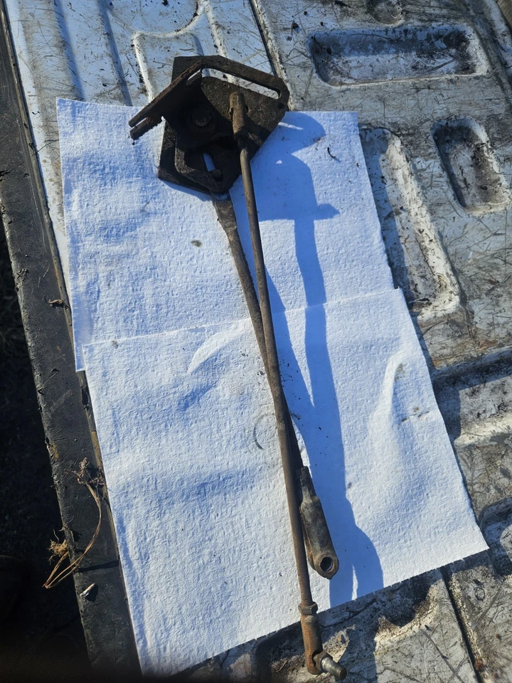 Enlace hidrostático Cub Cadet 1782 2182 1882 2082 2084 2284 2086 Foto 1 de 1