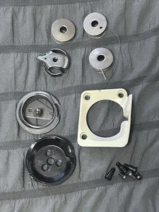 Husqvarna 6000 Series Viking Model 6460 Sewing Machine 3 Bobbins Complete Case - Picture 1 of 12