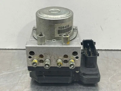 2011-2012 Nissan Leaf ABS Anit-Lock Brake Pump Assembly OEM - Image 1 of 4