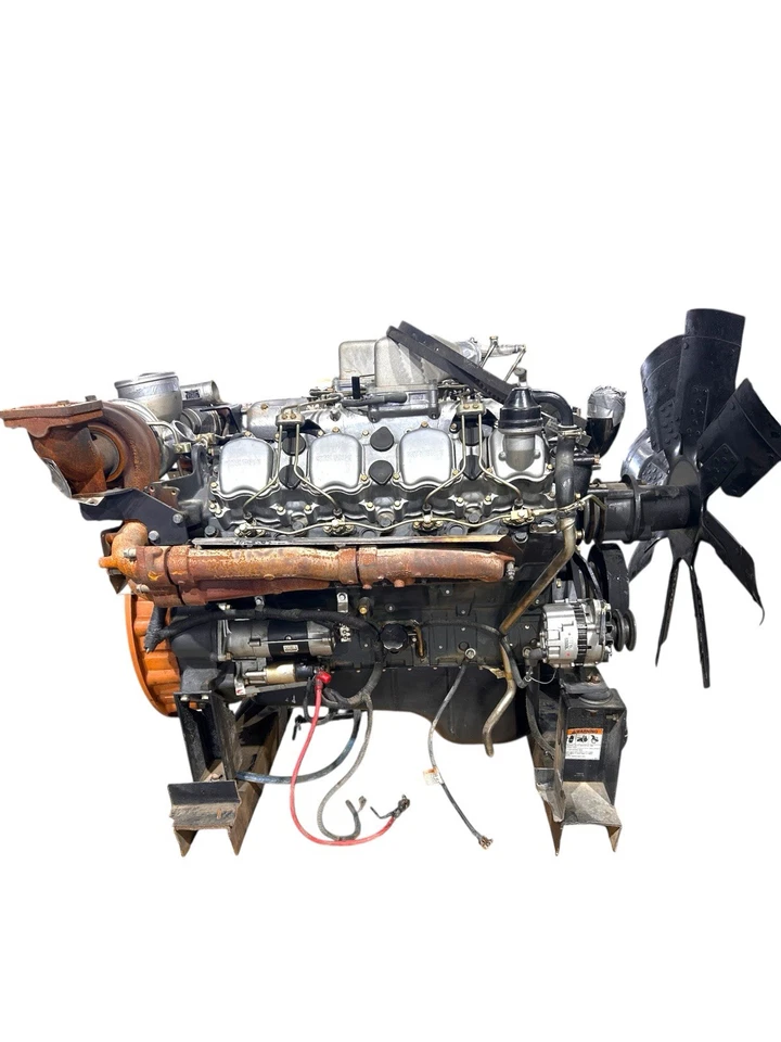 Motor diésel Mitsubishi 8DC9-T 400 horas Foto 1 de 4