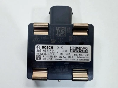 3Q0907561E 3Q0907572C RADAR DISTANCE SENSOR SKODA SUPERB III 4X4 2.0 D 2016 - Image 1 of 2