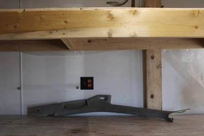 2002 - 2005 年奥迪 A4 乘客侧下 B 柱和摇杆装饰盖 — 第 1/3 张图片