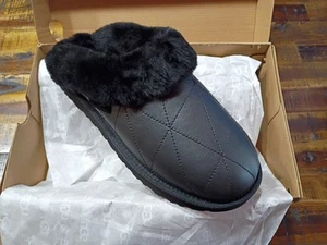 Women's Ugg  Cluggette Pearlized Full Leather Slipper Sz 10.0 Black  New 🎁 - Picture 1 of 6