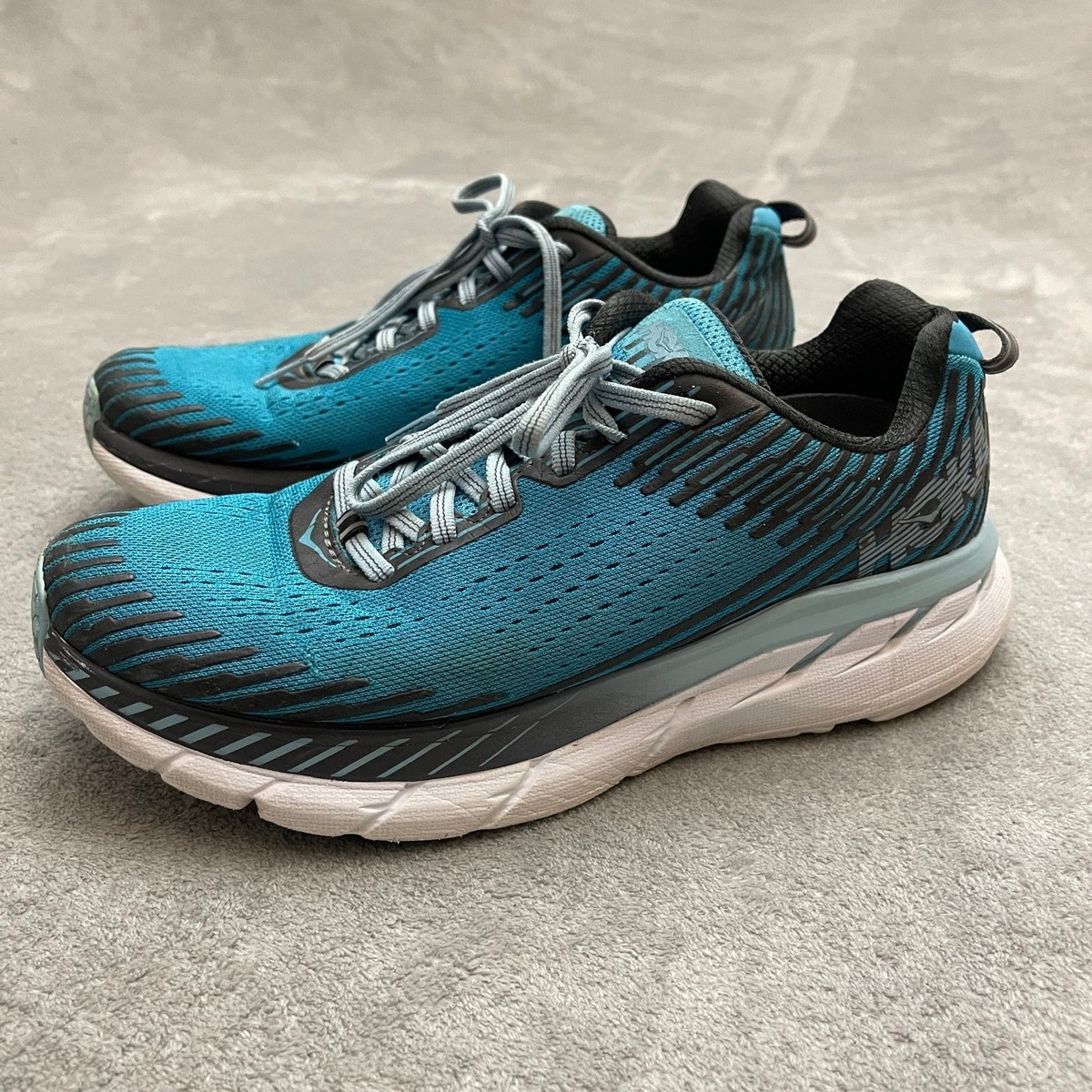 HOKA CLIFTON5 22.5㎝レディースランニングシューズアクアブルー HOKA CLIFTON5 22.5㎝レディースランニングシューズアクアブルー