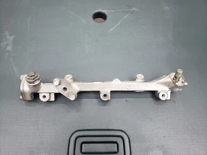 Genuine 1990 1993 Honda Accord - 1992 1994 Honda Prelude - FUEL RAIL - 2.2L - Picture 1 of 6