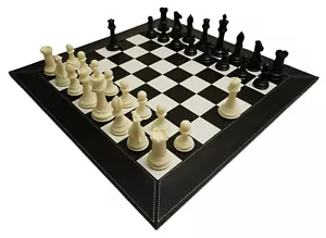 DAS PROFESSIONELLE TPURNAMENT SCHACHSET MIT LEDERBRETT UND SCHACHUHR - Bild 1 von 9