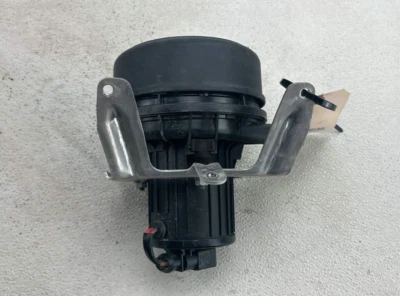 Bomba de inyección de aire secundaria derecha Audi R8 2008-2015 420906601 OEM Foto 1 de 4