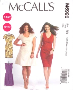 McCall's 6920 ~ Abiti, 2 stili, aderenti, scollo a V e svasati con scollo a scoop - Foto 1 di 2