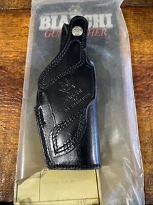 Vintage Bianchi 17 Black Leather Holster For Sig Sauer P226. Left Handed. NOS - Picture 1 of 9