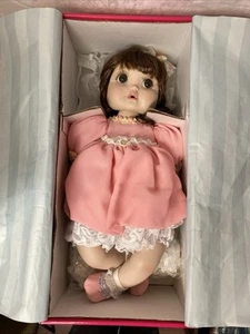 Marie Osmond Adora Belle Baby Cuddle Me Doll with Box See Photos - Picture 1 of 8