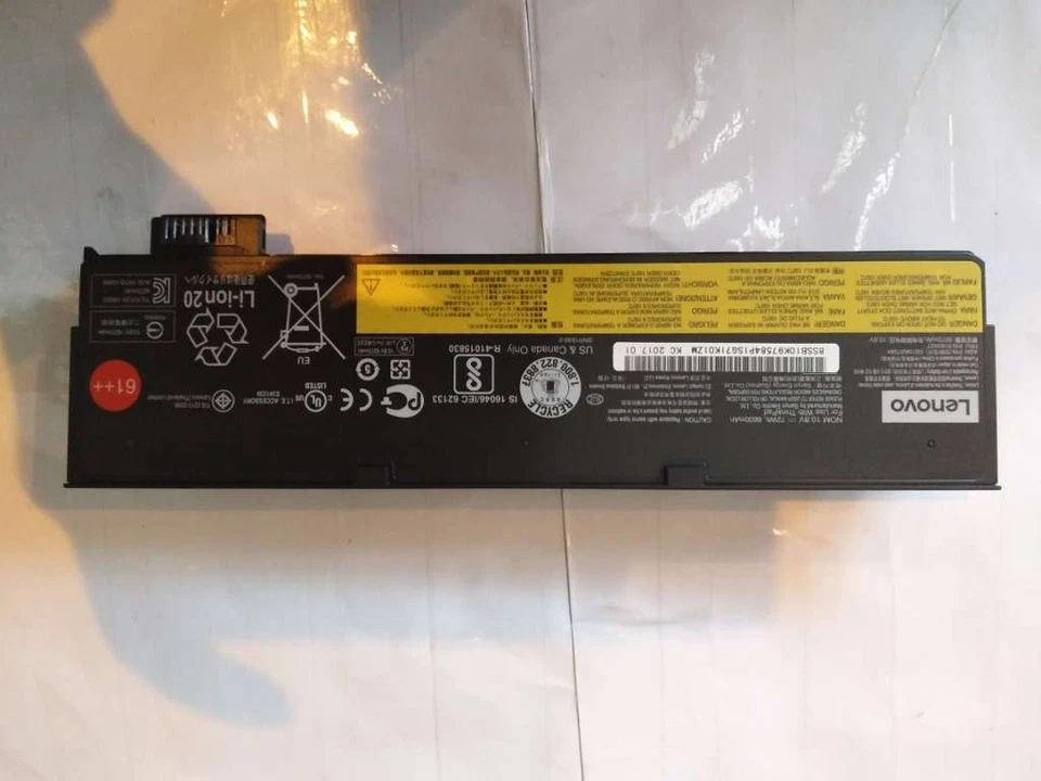Original 01AV427 Lenovo Akku 61++ 6 Cell 72Wh extern LiIon T580  - Bild 1 von 1