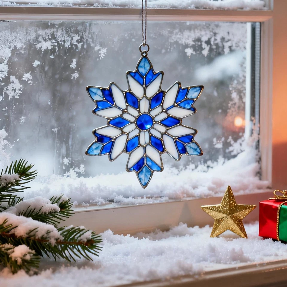 Adorno de copo de nieve de vitral hecho a mano, decoración de ventana de Navidad Foto 1 de 4