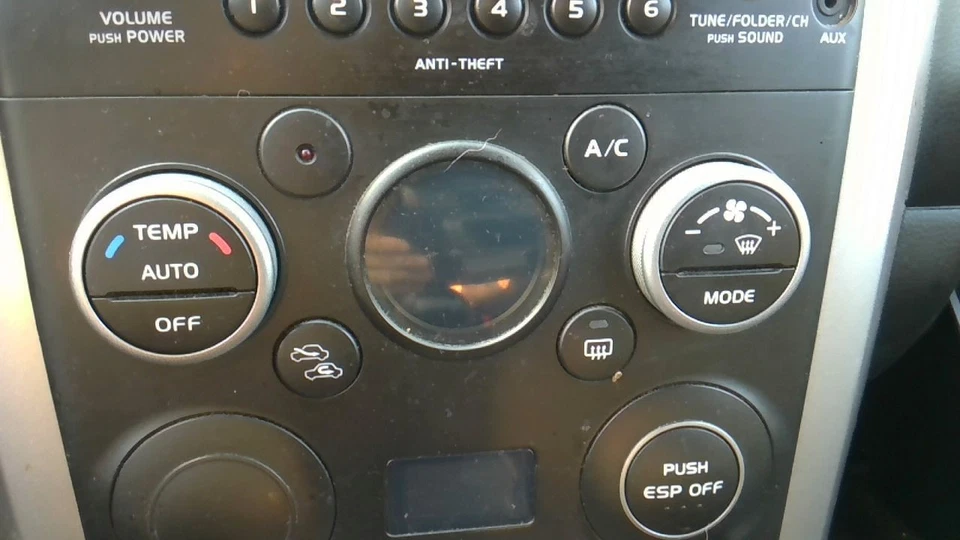 10 11 SUZUKI GRAND VITARA Calefactor A/C Control (grand) Sin Asientos Calefacción Foto 1 de 1