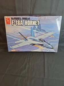 1988 Ertl McDonnell Douglas F-18 A Hornet   1/72 Scale NOS - Picture 1 of 20