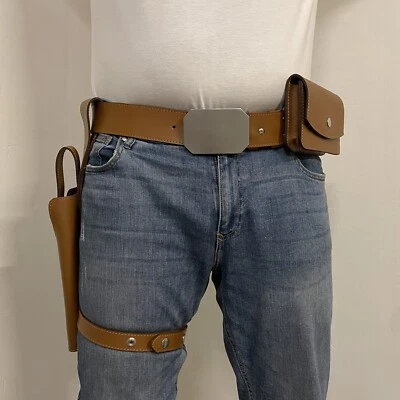 Cinturón y hebilla funda de cuero real Star Wars DL-44 - Juegos con disfraces mandalorianos Foto 1 de 4