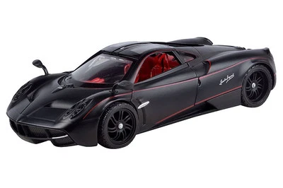 Modelo fundido a presión Pagani Huayra negro mate techo rígido escala 1/24 en caja ventana Foto 1 de 4