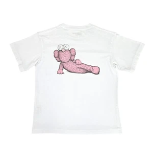 UNIQLO Kids x KAWS ‘Time Off’ T-Shirt Size 7-8 White Crewneck - Picture 1 of 7