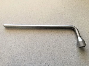 1998-2000 MERCEDES-BENZ C230 C280 W202 SPORT ~ SOCKET WRENCH ~ OEM - Picture 1 of 2