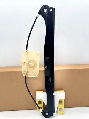 Lève-vitre électrique Arrière Droite AUDI A3 (05/2003-2016) 4Portes 8P4839462A - Photo 1/4