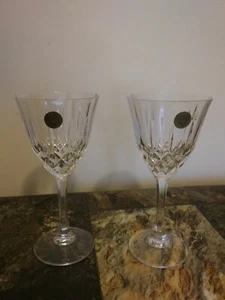 Set of 2 Wine Glasses 24% Lead Capri Crystal Diamond Cut Made in Italy 7 1/4" - Picture 1 of 6
