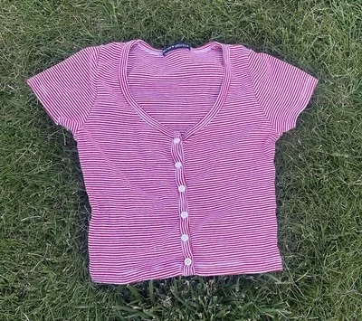 Brandy Melville Retro Rayas Botón Arriba Abajo Recortado Manga Corta Camisa Top Foto 1 de 4