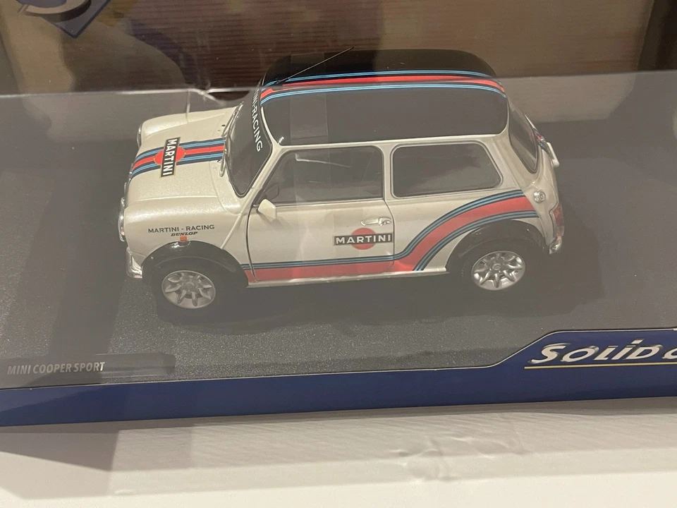Coche modelo diecast Solido 1:18 Mini Cooper Sport Martini Evocation 1998 S1800610 Foto 1 de 4