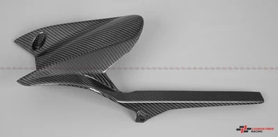 Abrazadera trasera de fibra de carbono para Triumph Street Triple RS 2023-2024 Foto 1 de 3