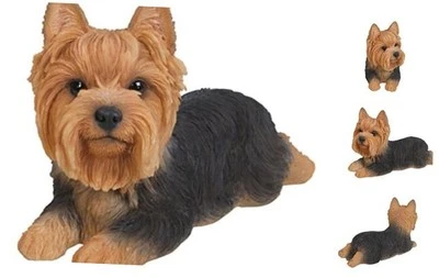  Estatua de perro de resina Yorkshire Terrier acostado marrón Foto 1 de 4