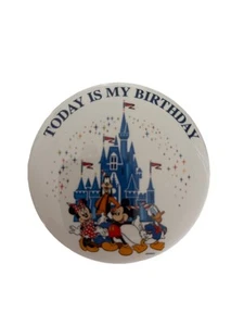 Walt Disney World Button Today Is My Birthday Donald Goofy Mickey Minnie Pin - Bild 1 von 3