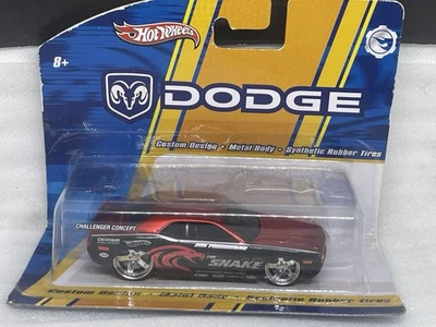 Hot Wheels Custom Design Dodge Challenger Concept 1/50 Scale Snake - Image 1 of 3