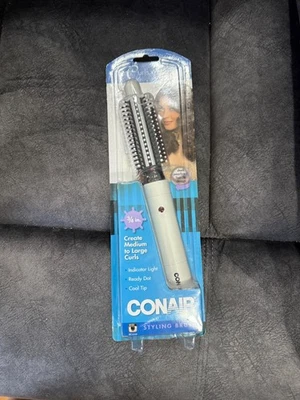Cepillo de peinado Conair de 3/4 pulgadas Curls 'n Curls Hot Foto 1 de 4