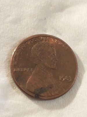 1983 Lincoln Memorial Penny L In Liberty Distorted - Image 1 of 4