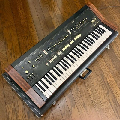 Yamaha SK20 Symphonic Ensemble Vintage Analog Synthesizer Organ - Image 1 of 4