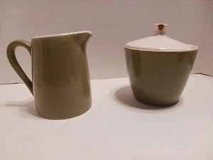 Vintage Mid Century Royal China Creamer & Sugar Bowl With Lid Has Chip Green - Picture 1 of 5